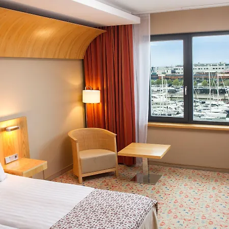 Hestia Europa Szálloda 4*