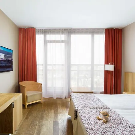 Hestia Europa Hotel 4*